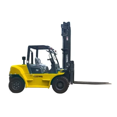 Carrello elevatore diesel da 7 tonnellate con posizionatore forche